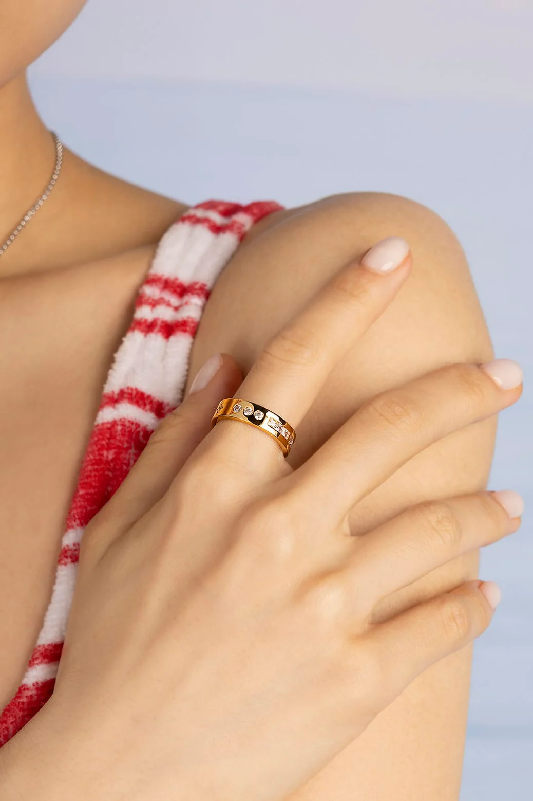 LOVE Ring - Image 2