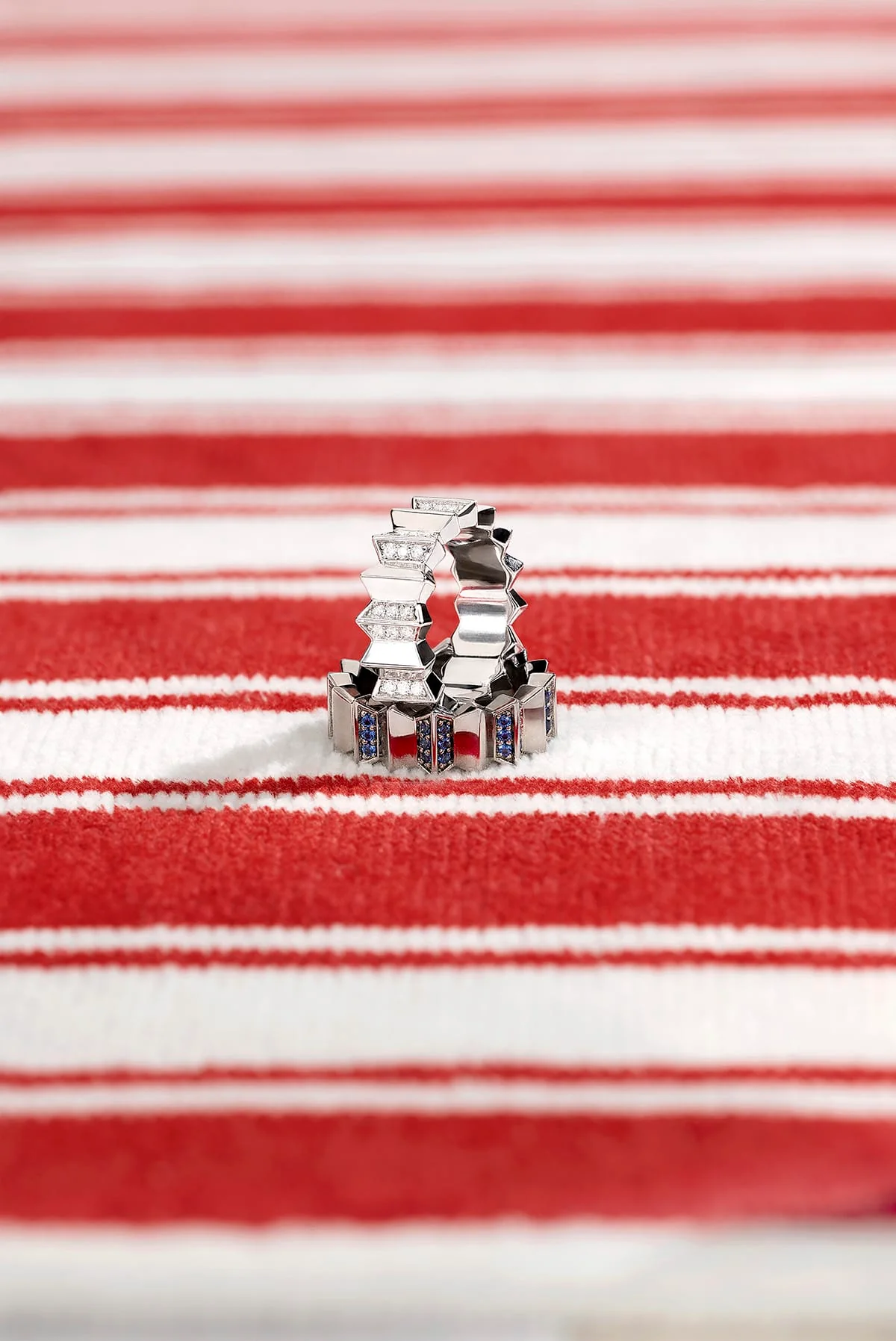 Up and Down Ring - Image 2